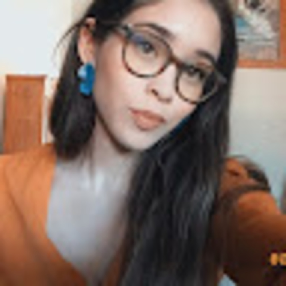 Meet your Posher, Elena